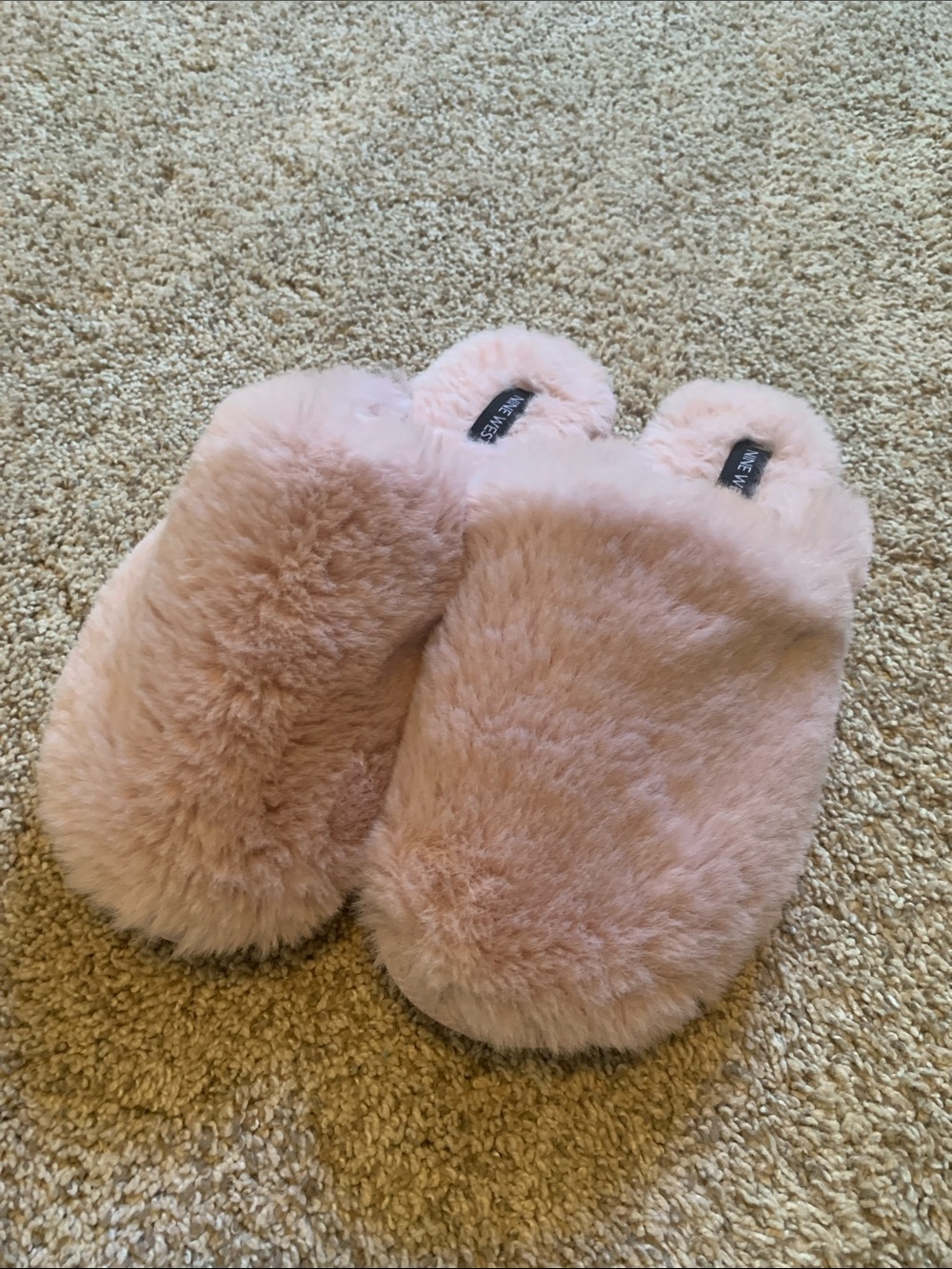 Woman’s Nine West Cloud Slippers